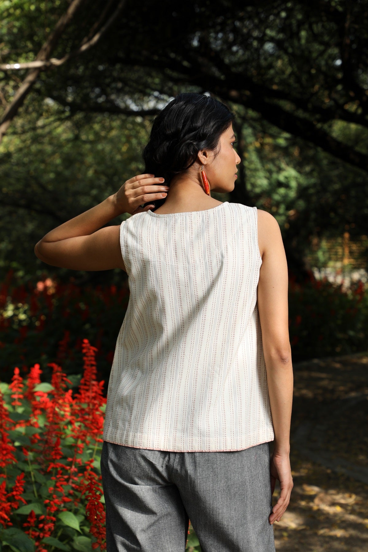 Arka Cotton Off-White Sleeveless Striped Top