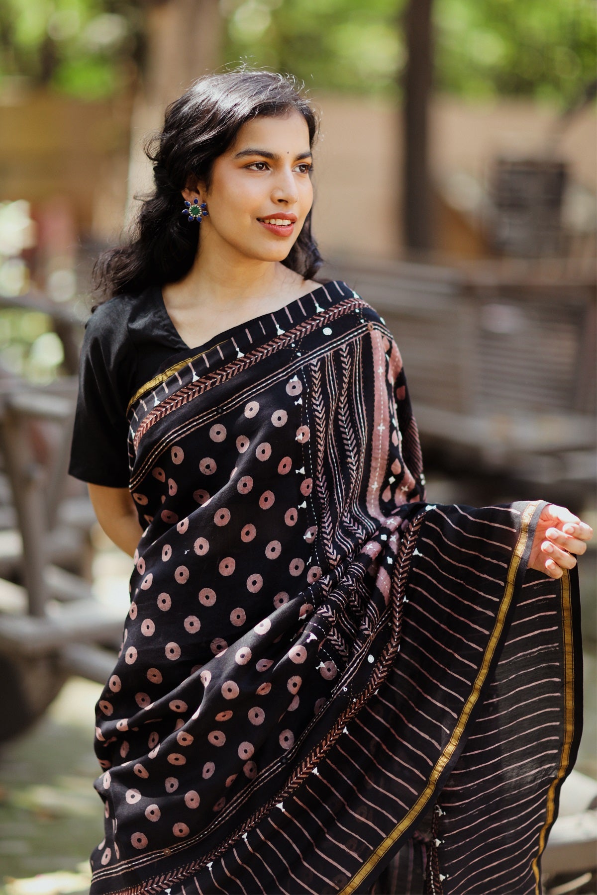 Naira Hand Printed And Mirror Embroidered Black Saree