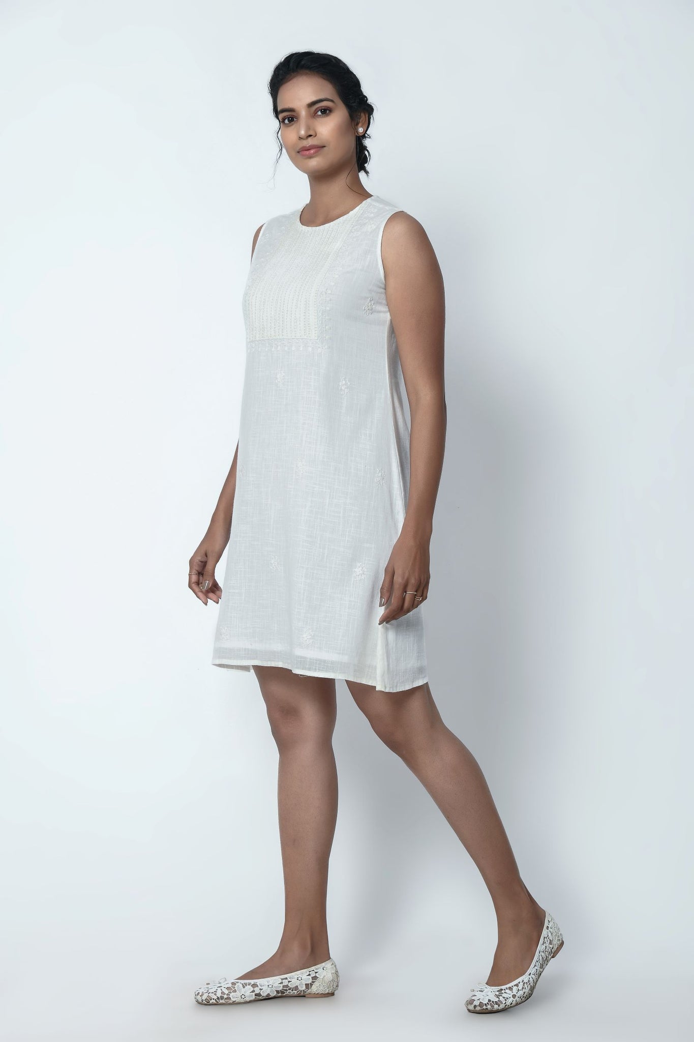 Phagun Ivory White Sleeveless Dress With Chikankari Embroidery