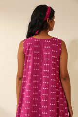 Bandhani Asymmetric Dress In Magenta Pink