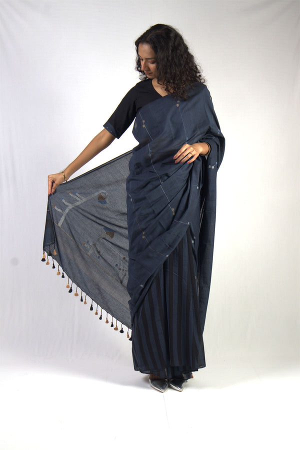 Jayamiti Jamdani Saree
