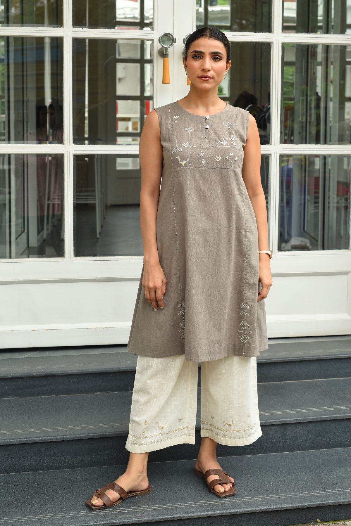 Bagh Cotton Sleeveless Grey Hand Embroidered Kurta