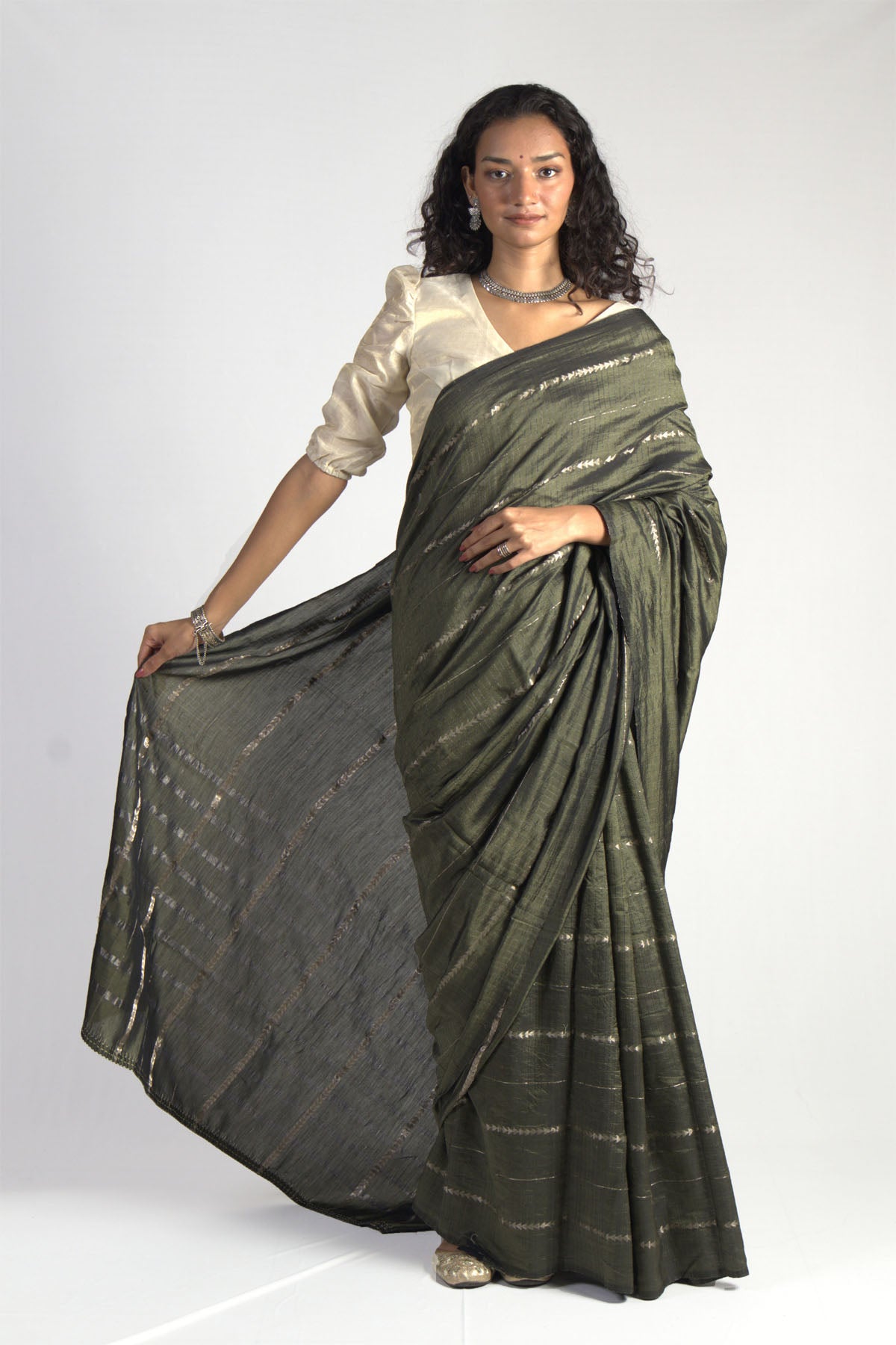 Revelry Triangle Dobby Saree