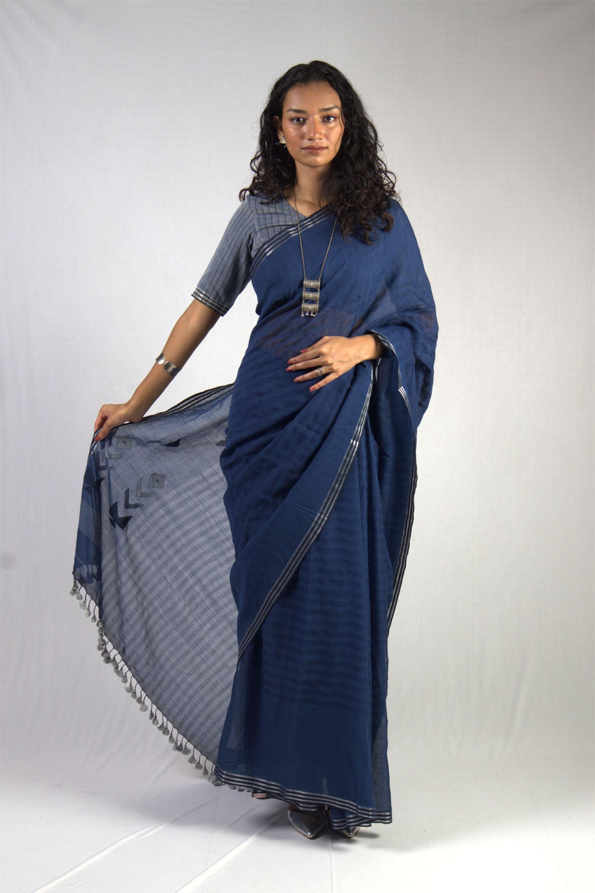 Jayamiti Jamdani Saree