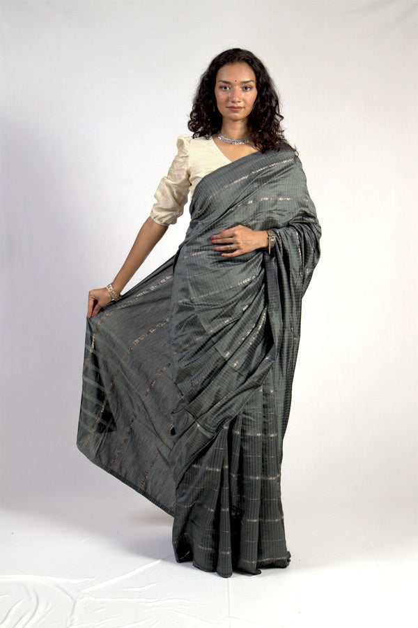 Revelry Triangle Dobby Saree
