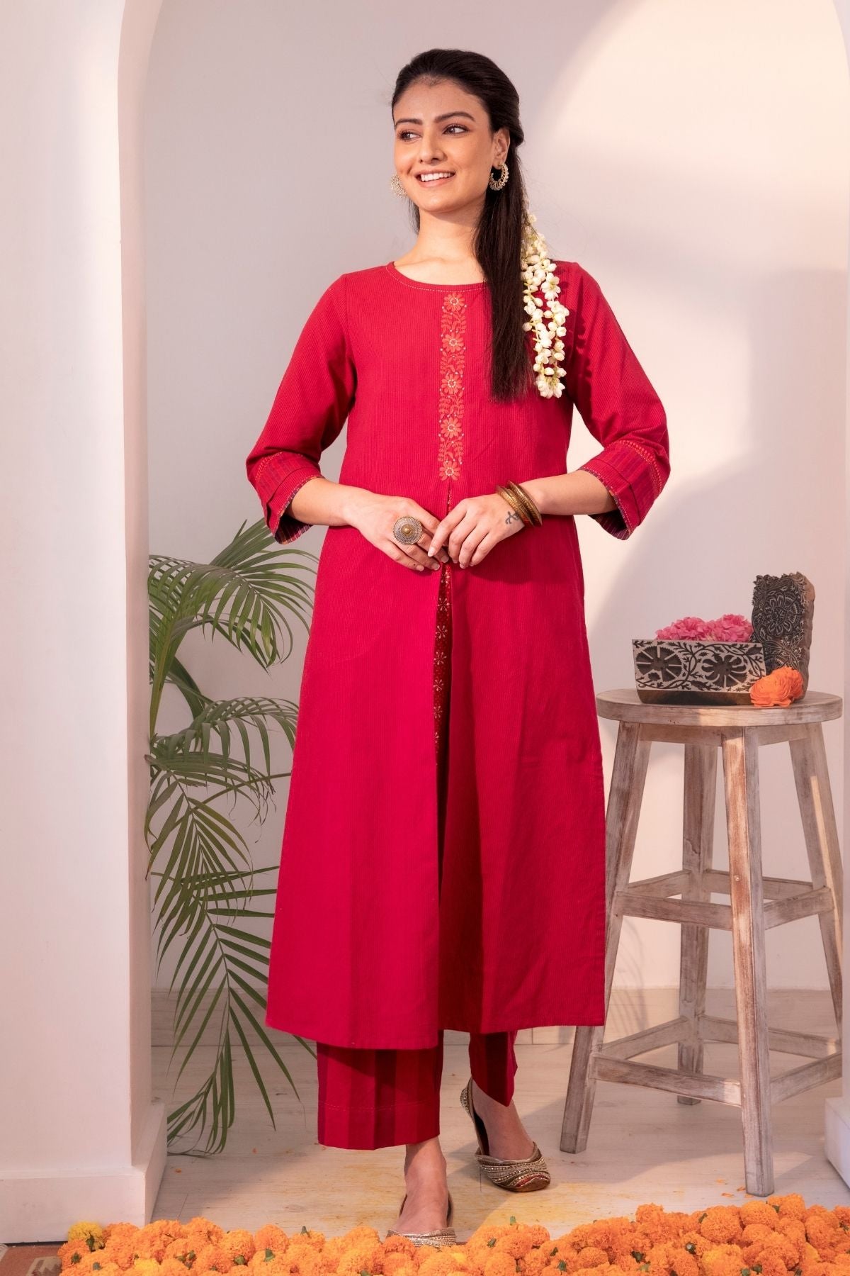 Haveli Chikankari Red Handwoven Cotton Straight  Kurta