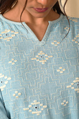 Baori Blue Hand Embroidered 3Q Sleeve Kurta