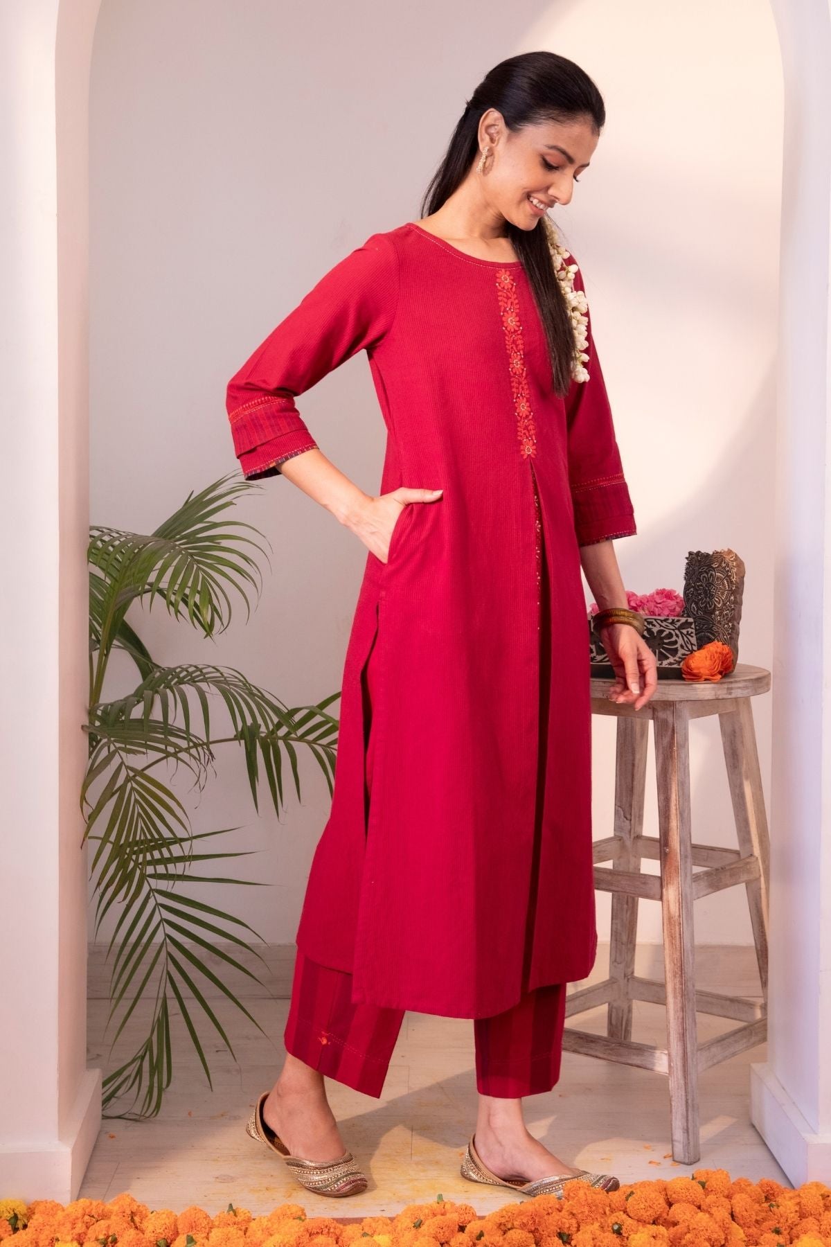 Haveli Chikankari Red Handwoven Cotton Straight  Kurta