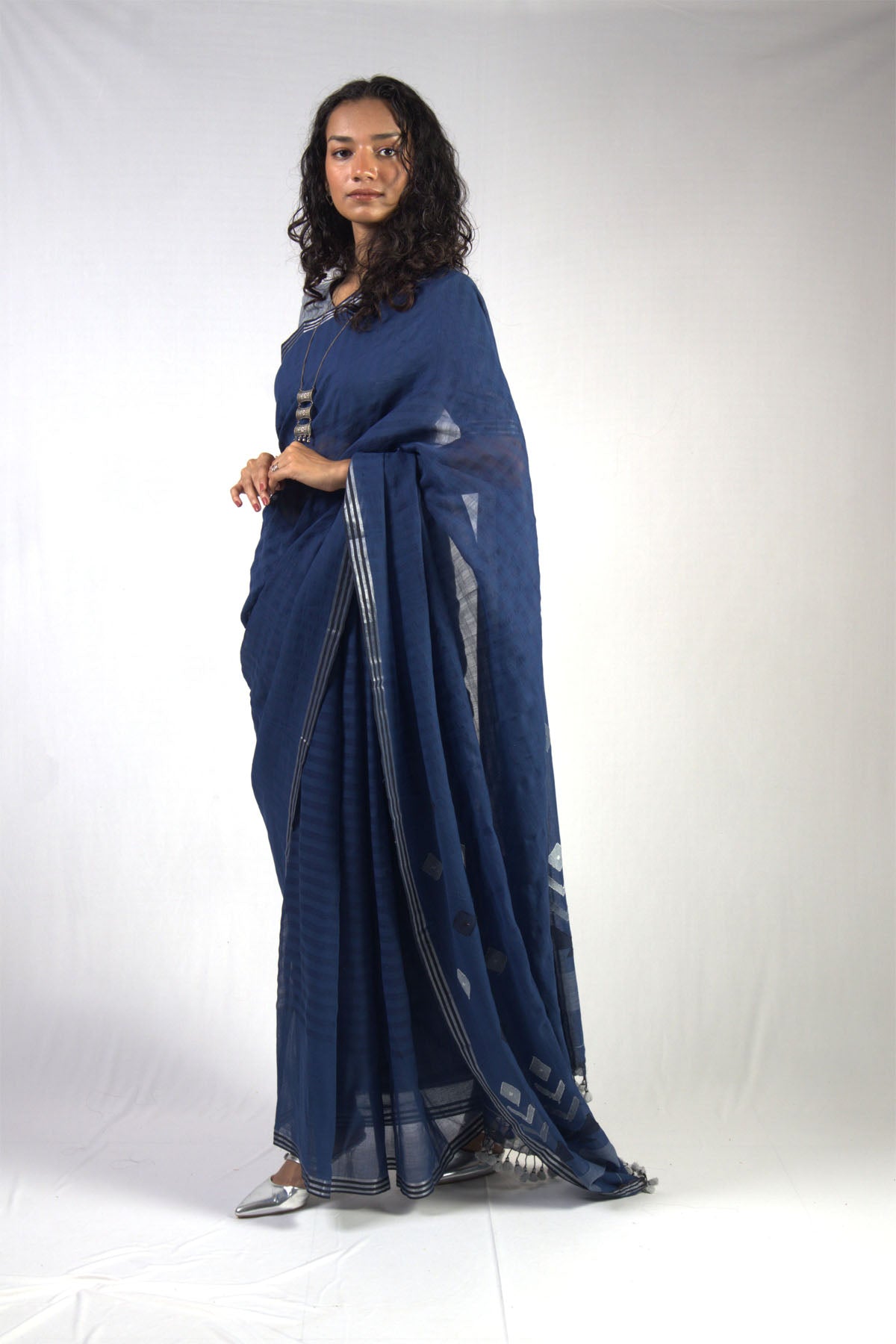 Jamdani Saree