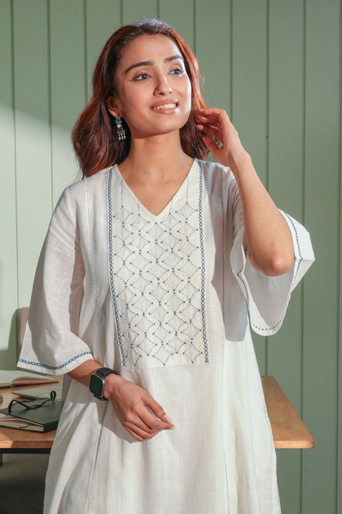 Dhwani White Flared Cotton Kurta With Applique