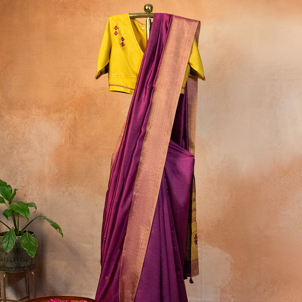 Baigni Tussar Saree with Soof Hand Embroidery