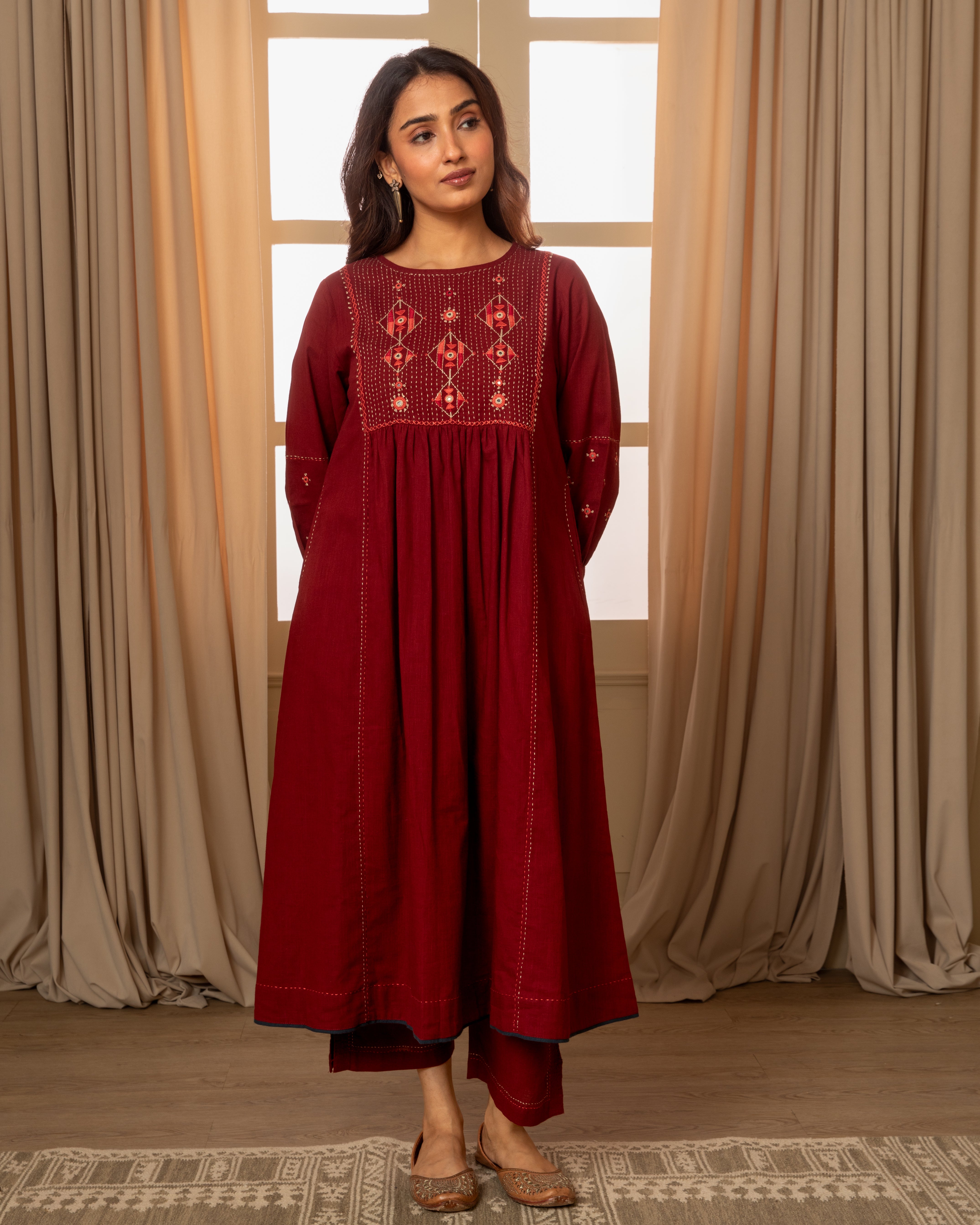Paheli Maroon Front-Yoke Cotton Kurta With Pakka Hand Embroidery