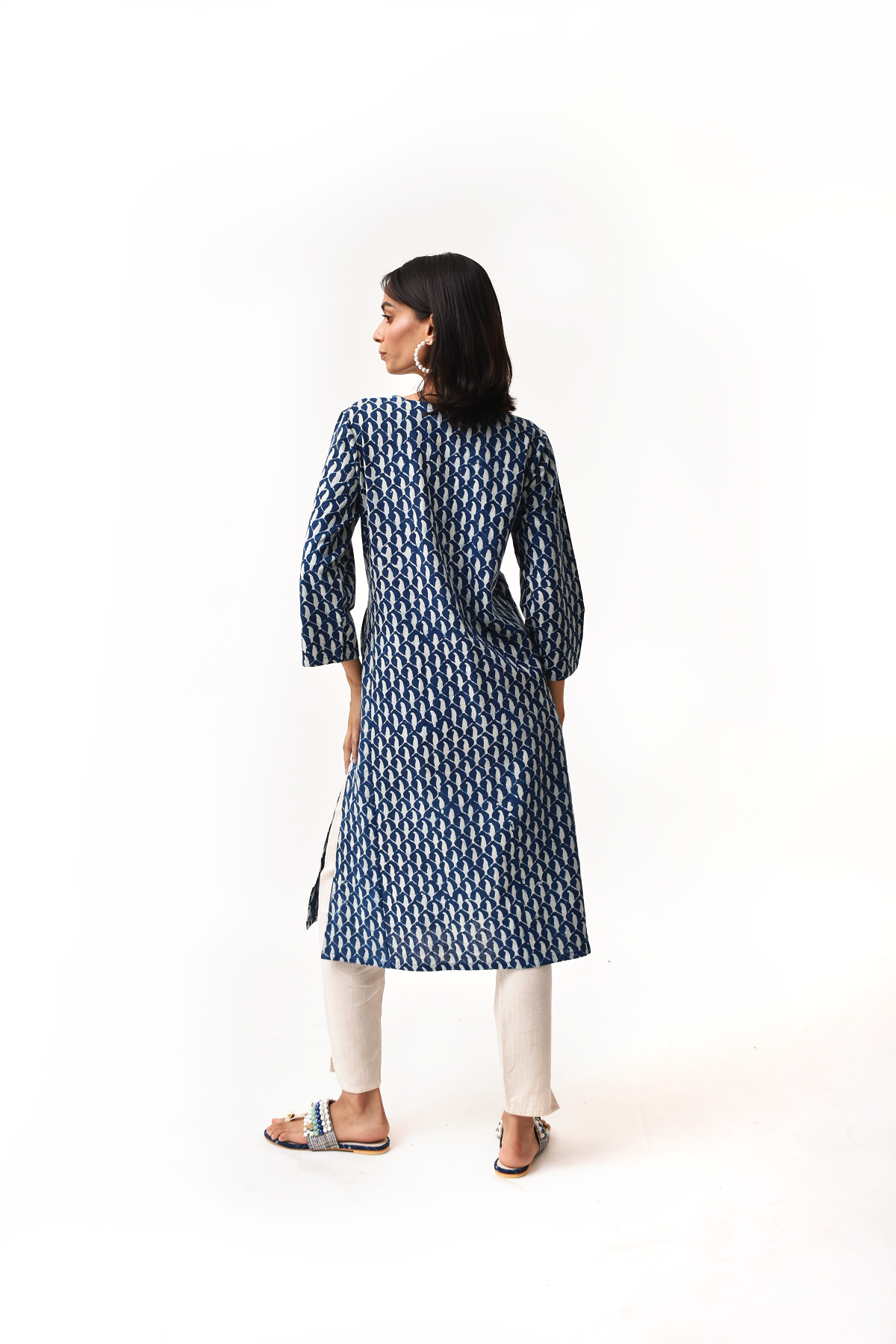 Indigo Three Quarter Sleeves V-Neck Women's Kurta