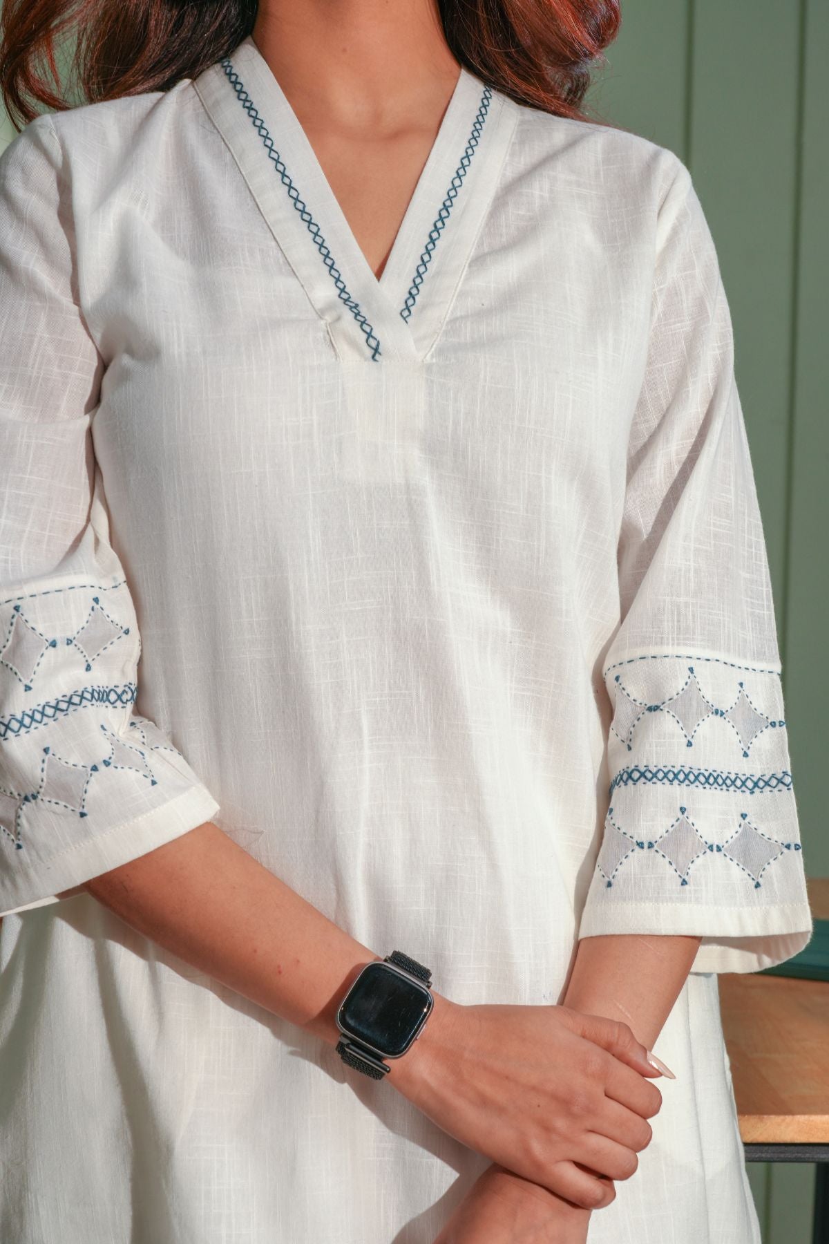 Dhwani White A-Line Cotton Kurta With Applique