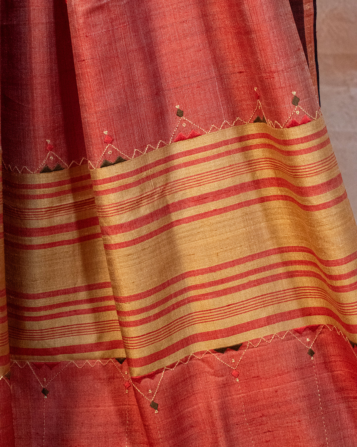 Sindhuri Tussar Saree with Soof Hand Embroidery