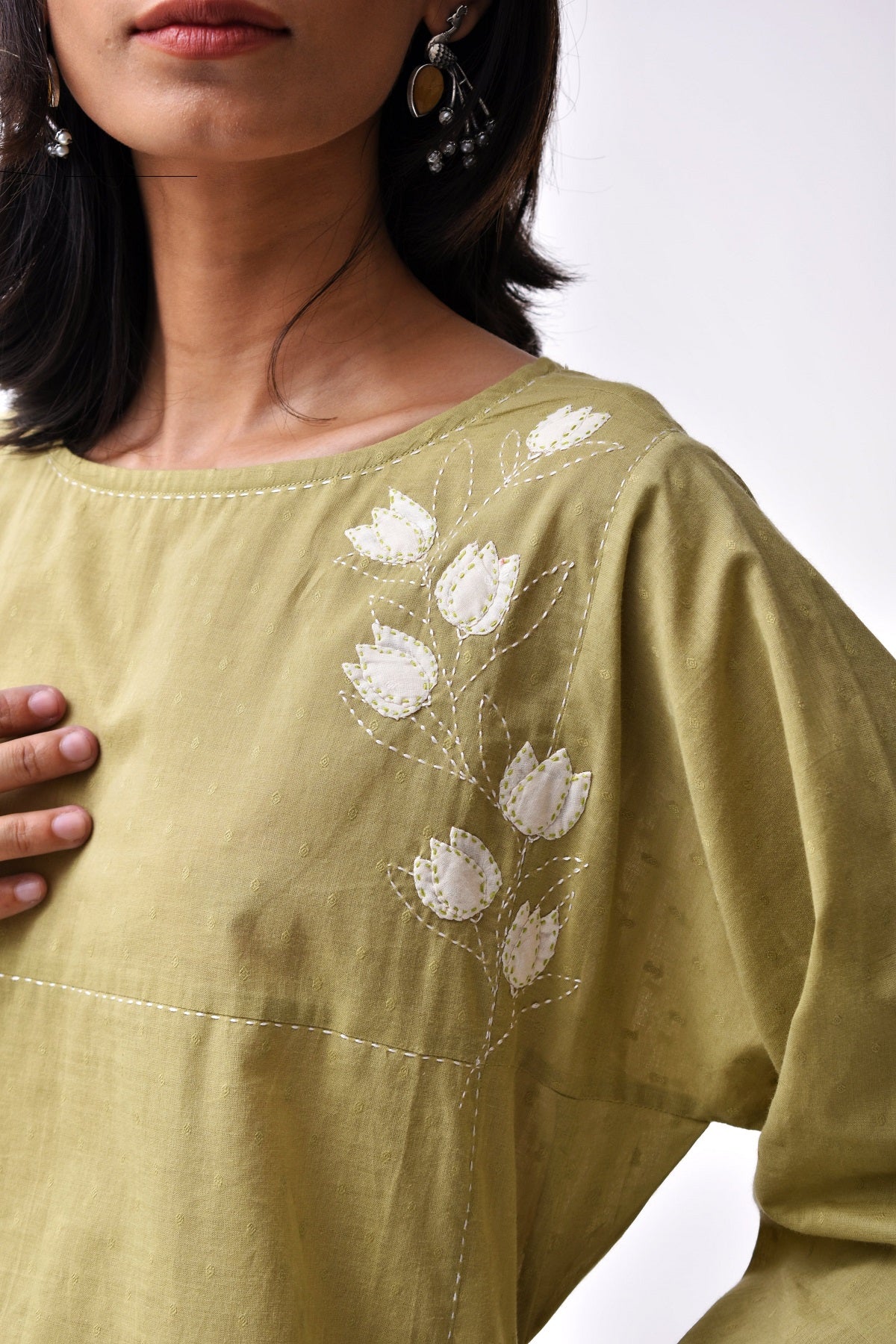 Arrosa Applique Cotton Kurta