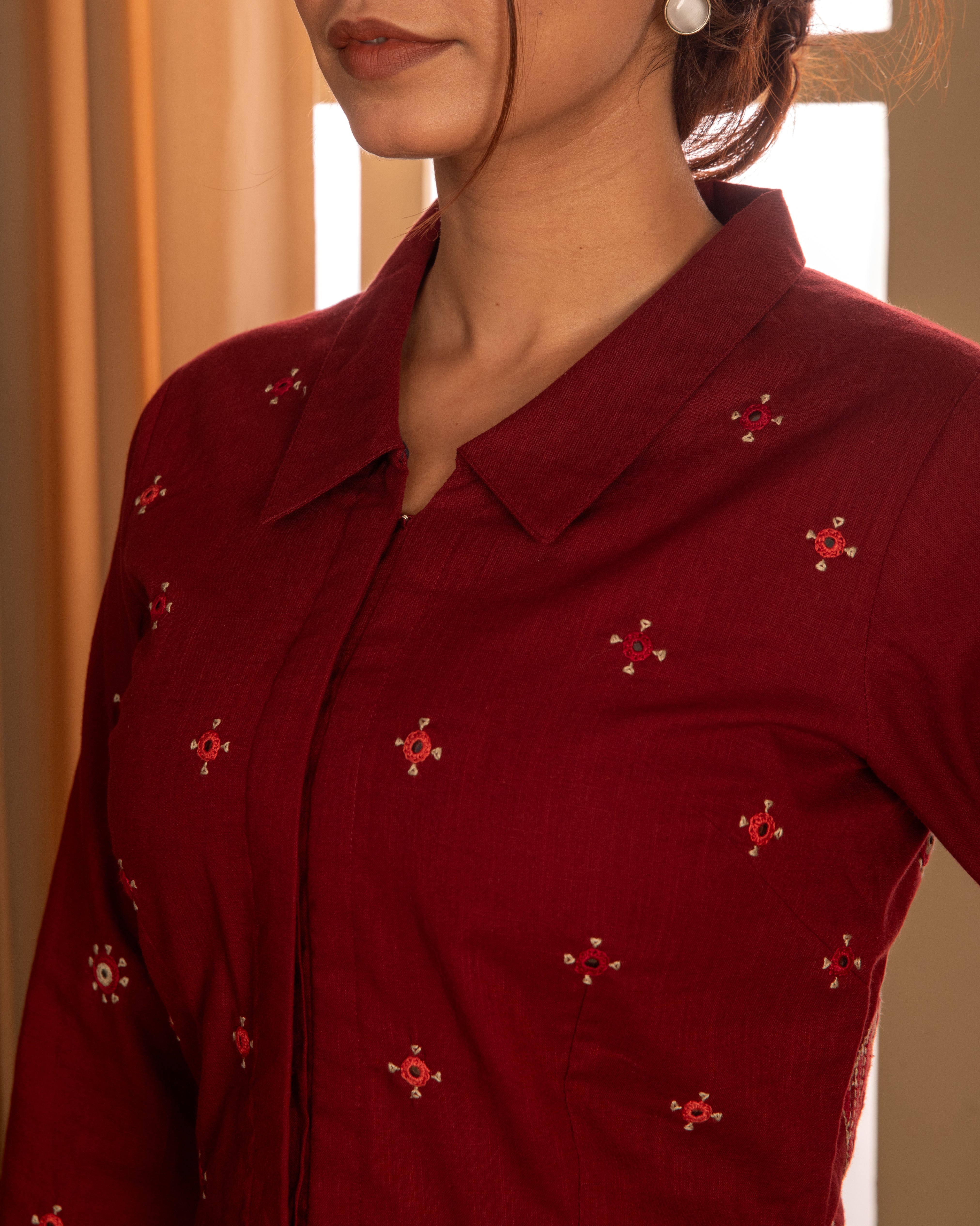Paheli Maroon Shirt-Collar Cotton Blouse With Pakka Hand Embroidery
