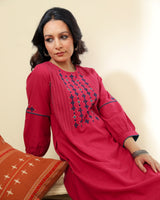 Ruhani Magenta Front-Yoke Cotton Kurta With Sindhi Hand Embroidery