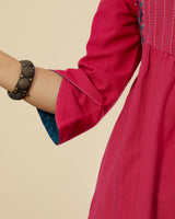Ruhani Magenta Pintuck Cotton Kurta With Sindhi Hand Embroidery