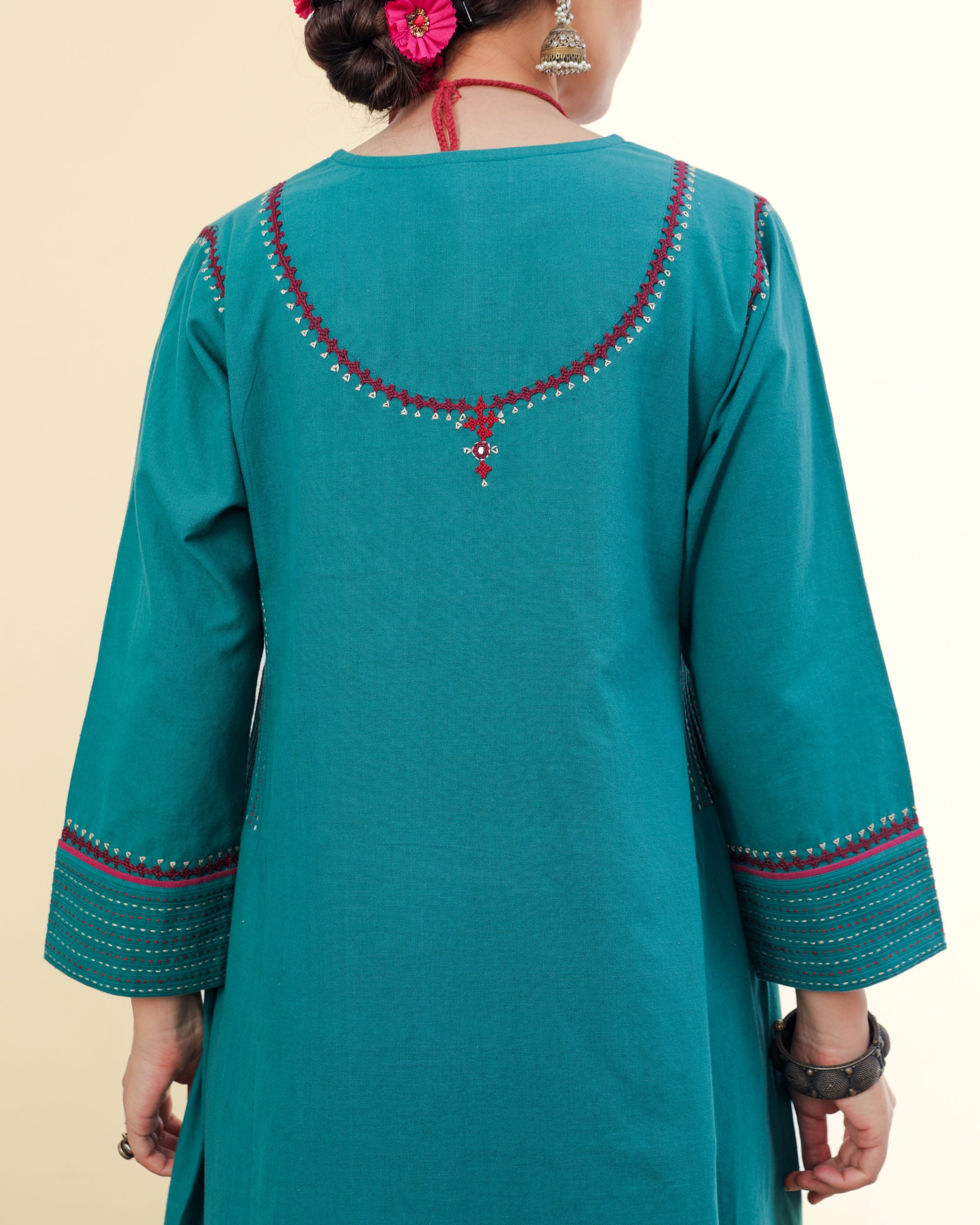 Ruhani Teal Pintuck Cotton Kurta With Sindhi Hand Embroidery