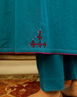 Ruhani Teal Pintuck Cotton Kurta With Sindhi Hand Embroidery