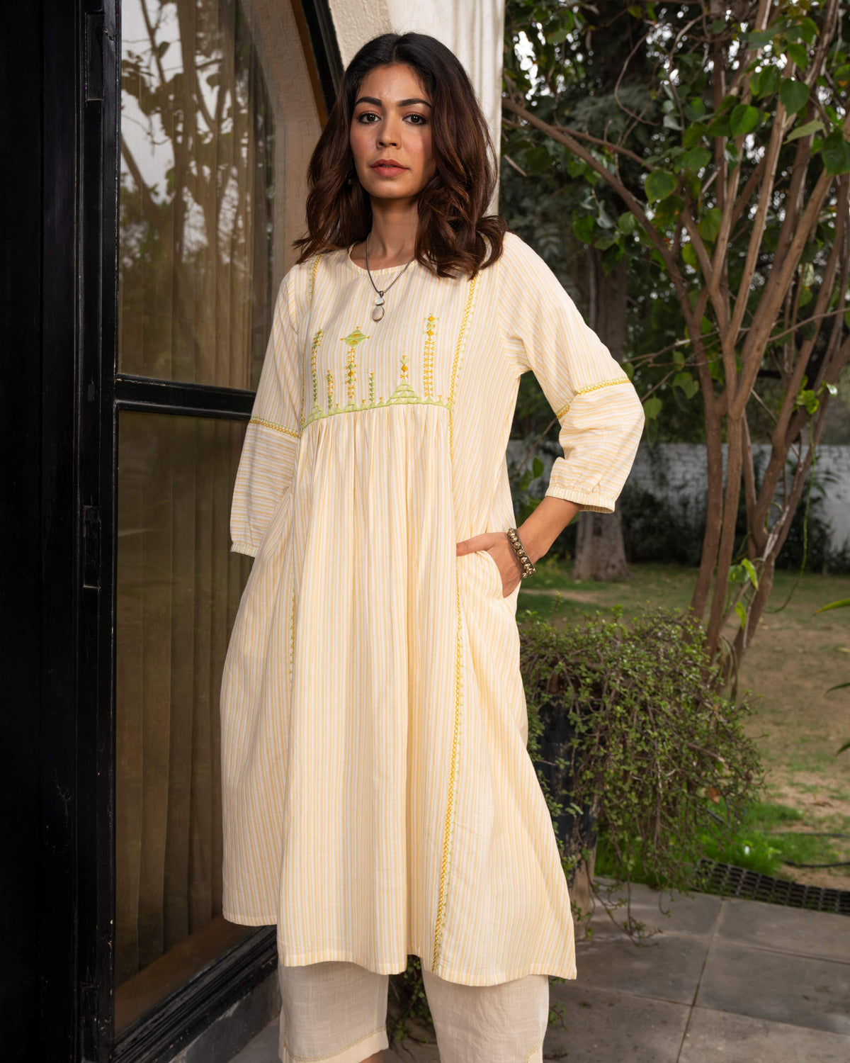 Suhani Cream Striped Cotton Kurta With Soof Hand Embroidery