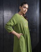 Paheli Green Front-Yoke Cotton Kurta With Pakka Hand Embroidery