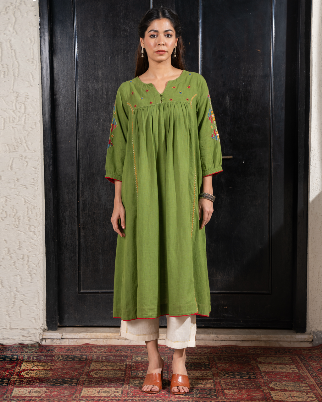 Paheli Green Front-Gather Cotton Kurta With Pakka Hand Embroidery