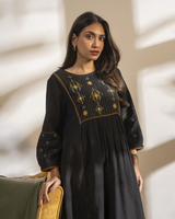 Paheli Black Front-Yoke Cotton Kurta With Pakka Hand Embroidery