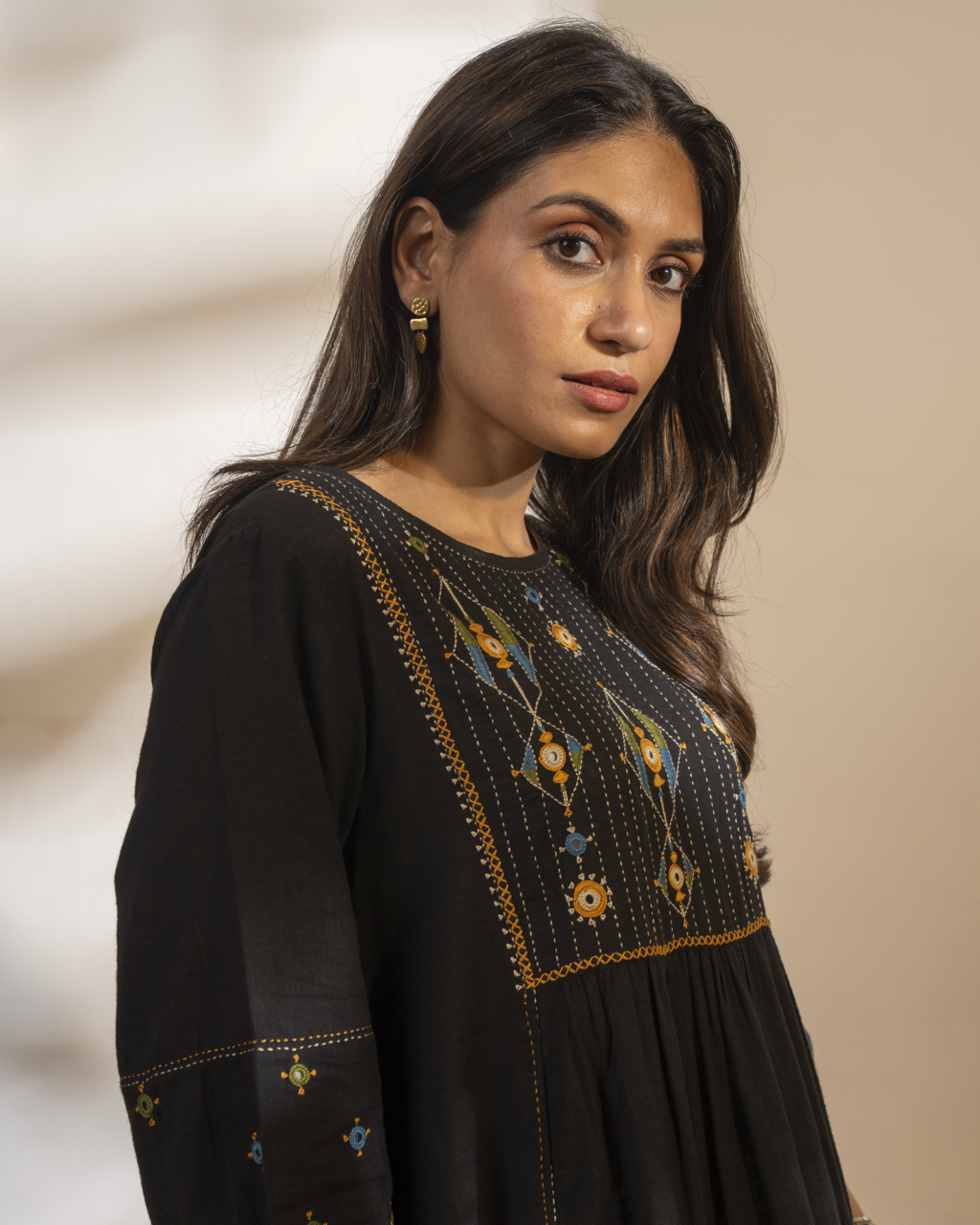 Paheli Black Front-Yoke Cotton Kurta With Pakka Hand Embroidery