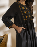 Paheli Black Front-Yoke Cotton Kurta With Pakka Hand Embroidery