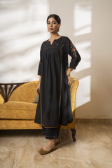 Paheli Black Front-Gather Cotton Kurta With Pakka Hand Embroidery