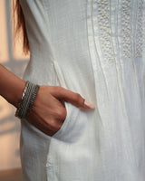 Ishanvi White Pintuck Cotton Kurta With Chikankari Hand Embroidery