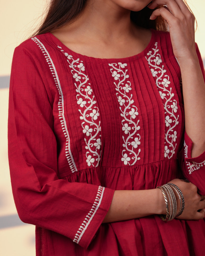 Ishanvi Red-White Gathered Cotton Top With Chikankari Hand Embroidery