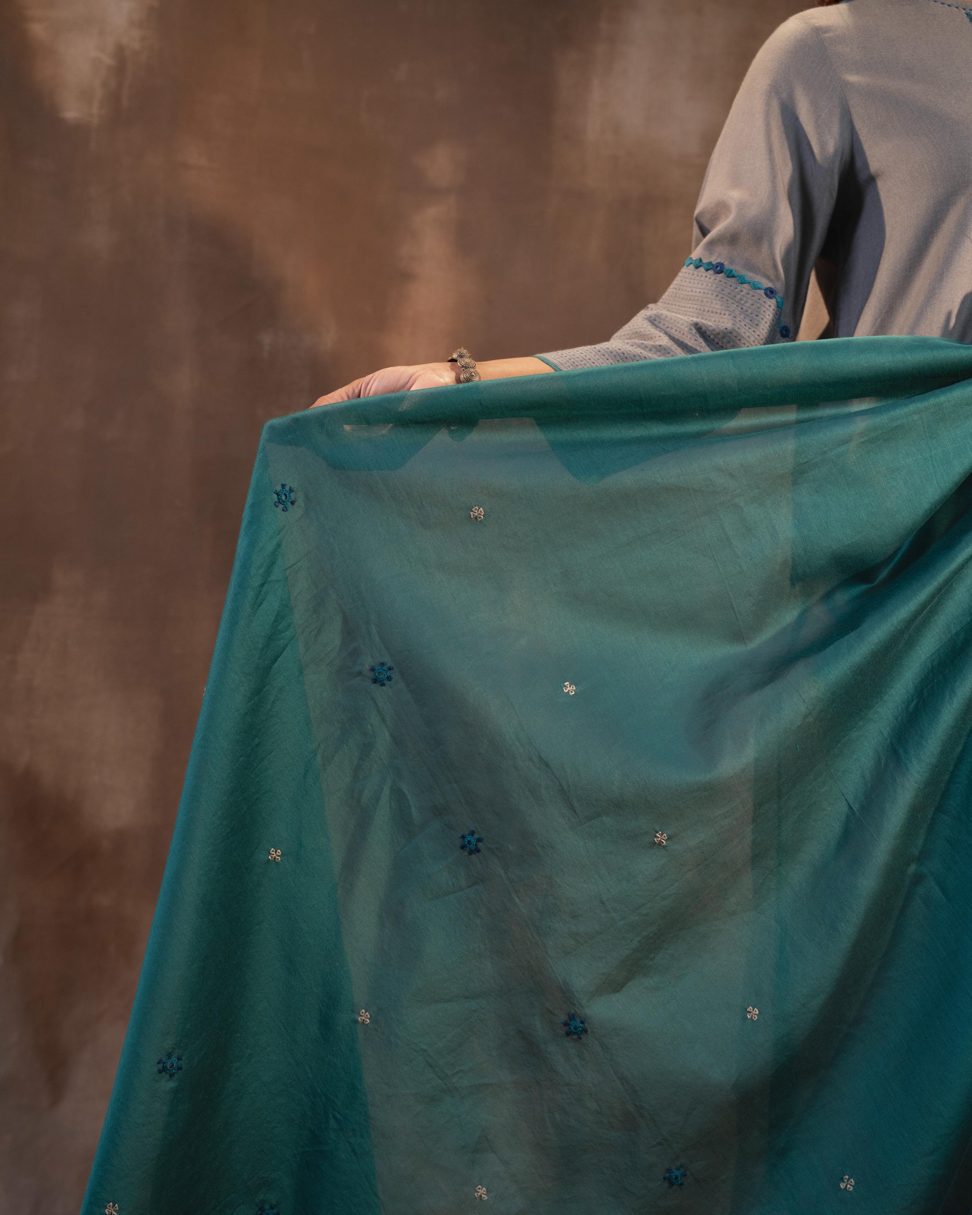 Ruhani Grey A-line Cotton Silk Kurta With Soof Hand Embroidery