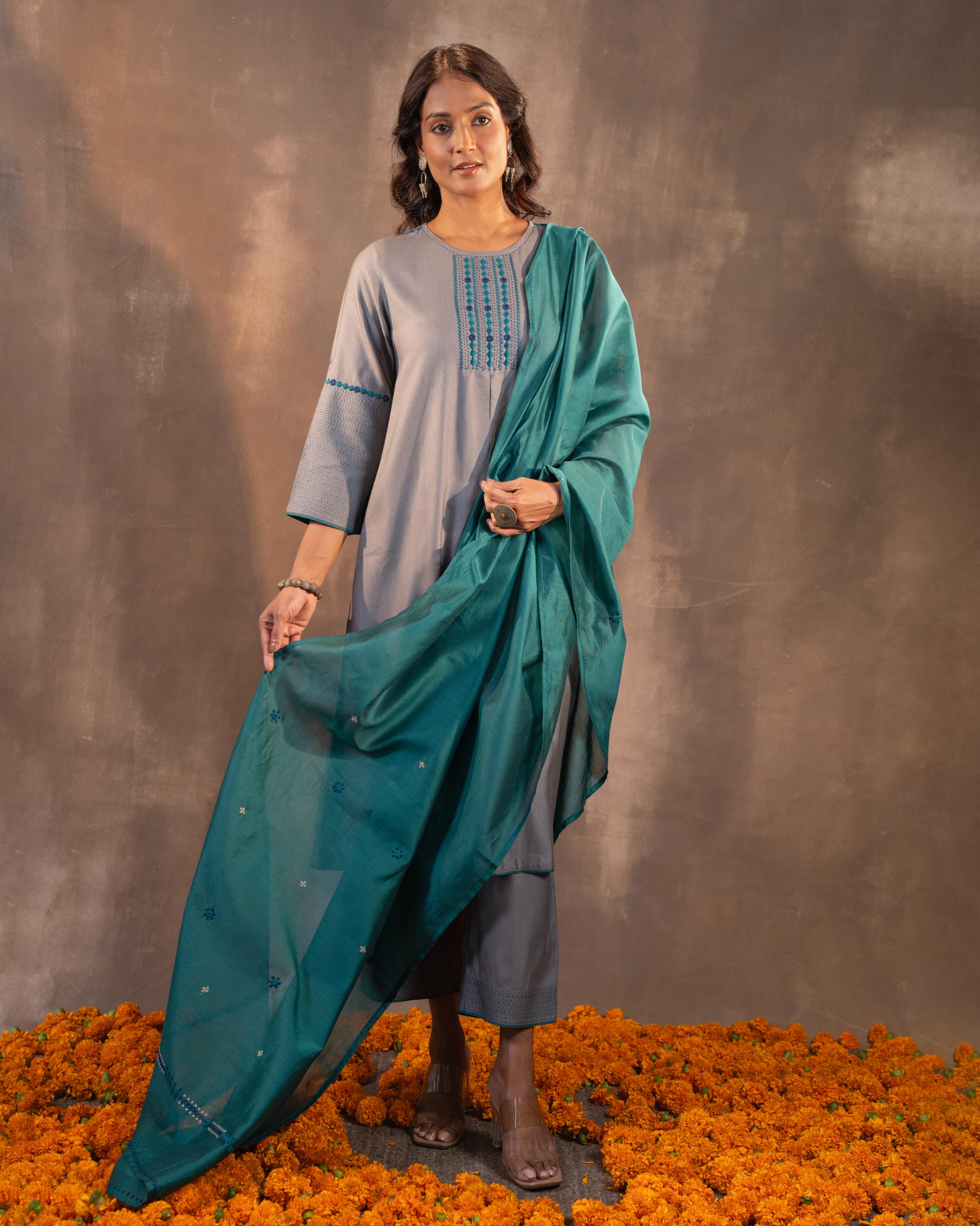 Ruhani Grey A-line Cotton Silk Kurta With Soof Hand Embroidery