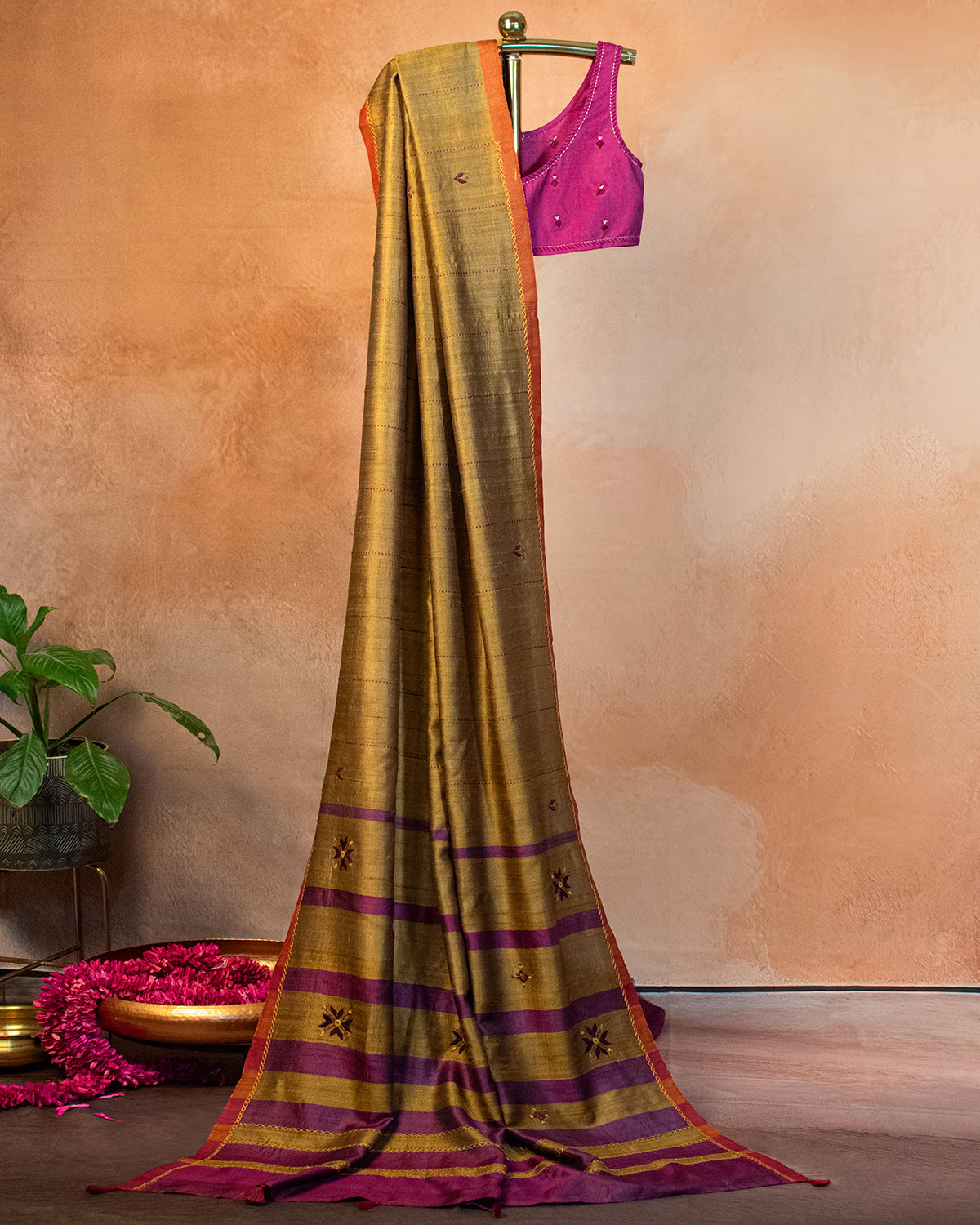 Sunehri Tussar Saree with Soof Hand Embriodery