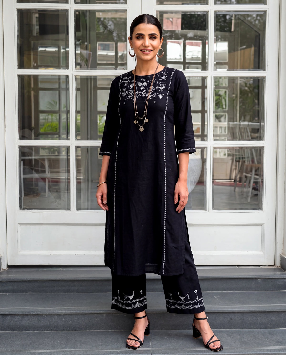 Bagh Cotton Round Neck Black Hand Embroidered Kurta