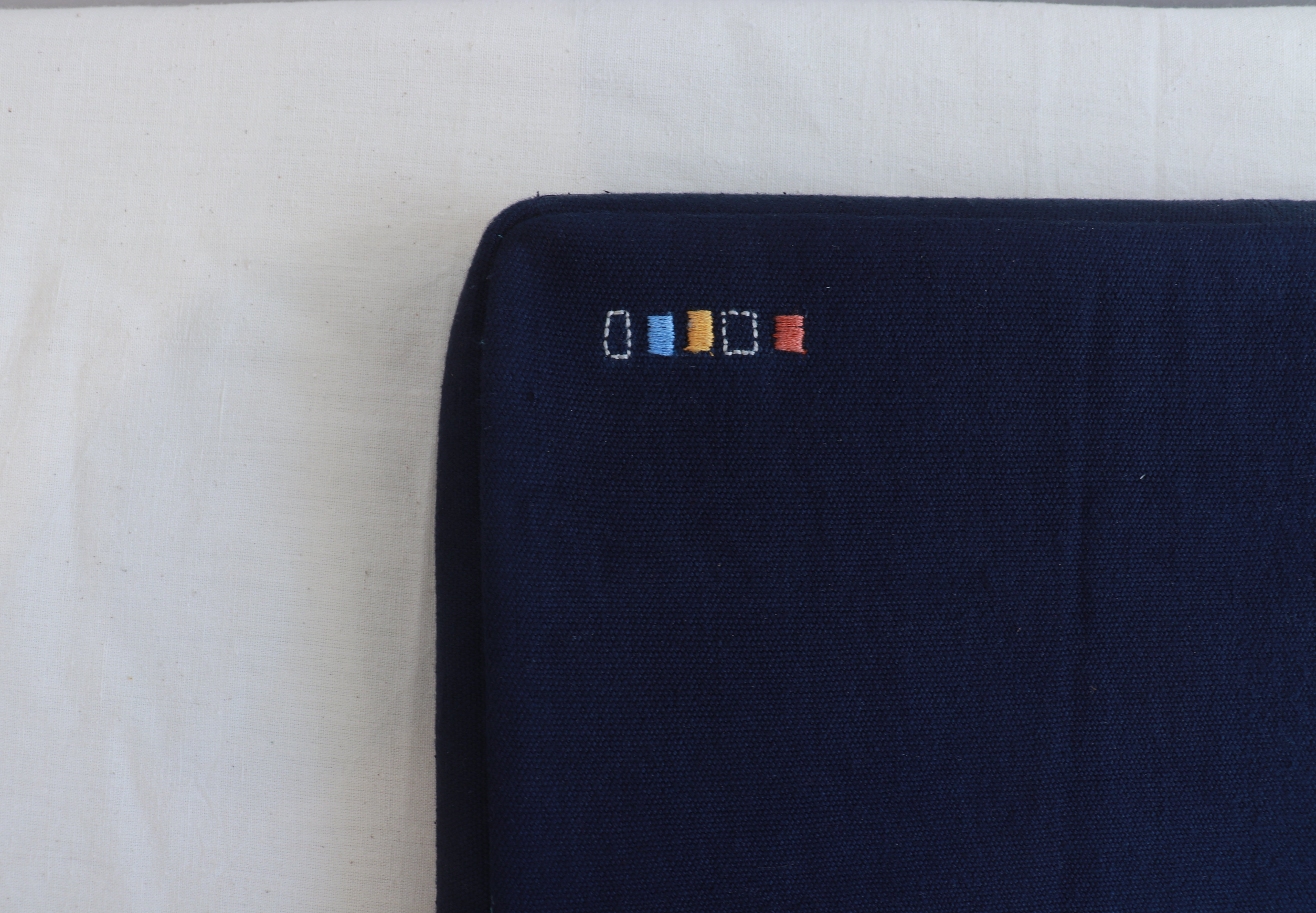 Nivara Laptop Sleeve - Blue