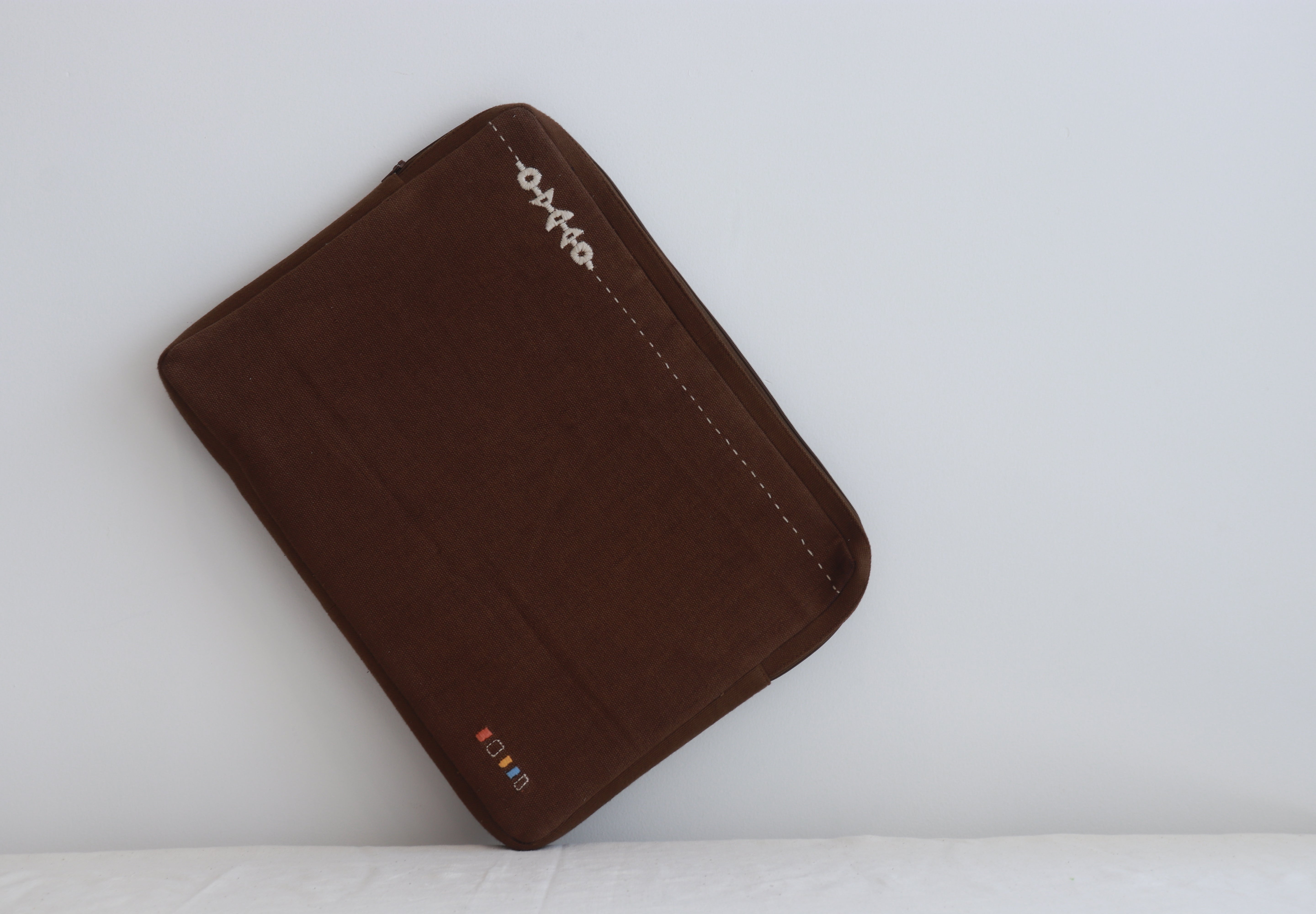 Nivara Ipad Sleeve