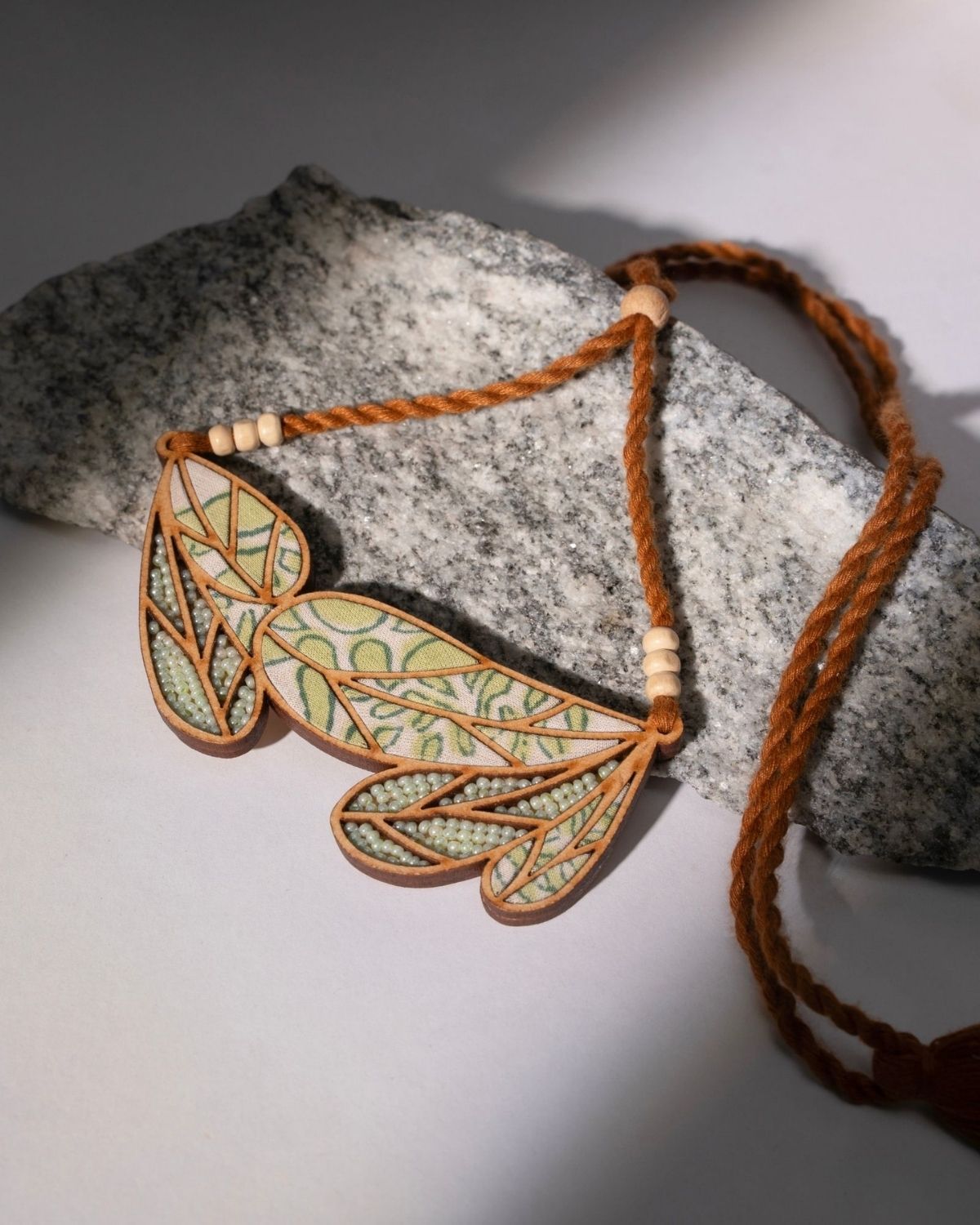 WHE Green Bloom Leaf Motif Repurposed Fabric and Wood Necklace