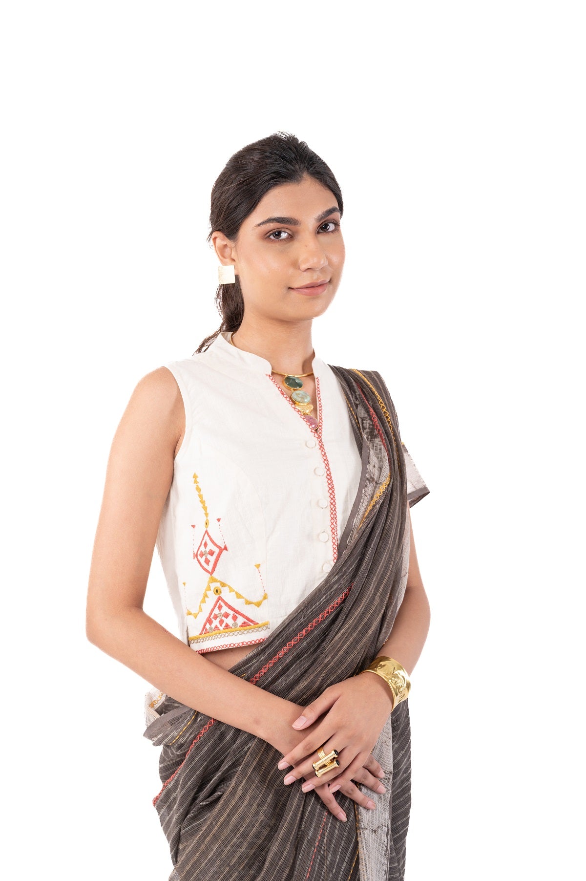 Shifrah Soof Embroidered Off-White Sleeveless Blouse