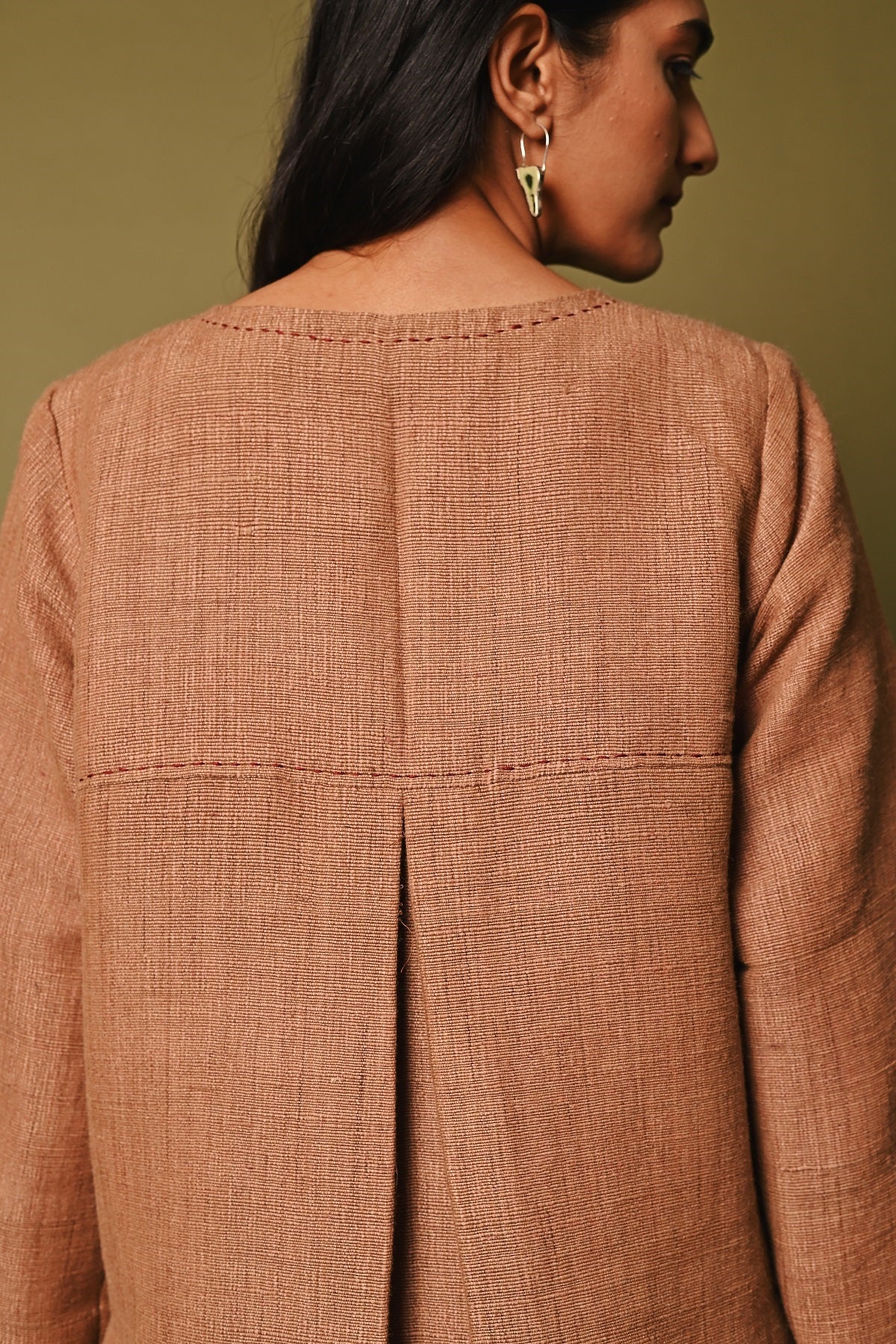 Dhaani Pink Handwoven Round Neck Woolen Jacket