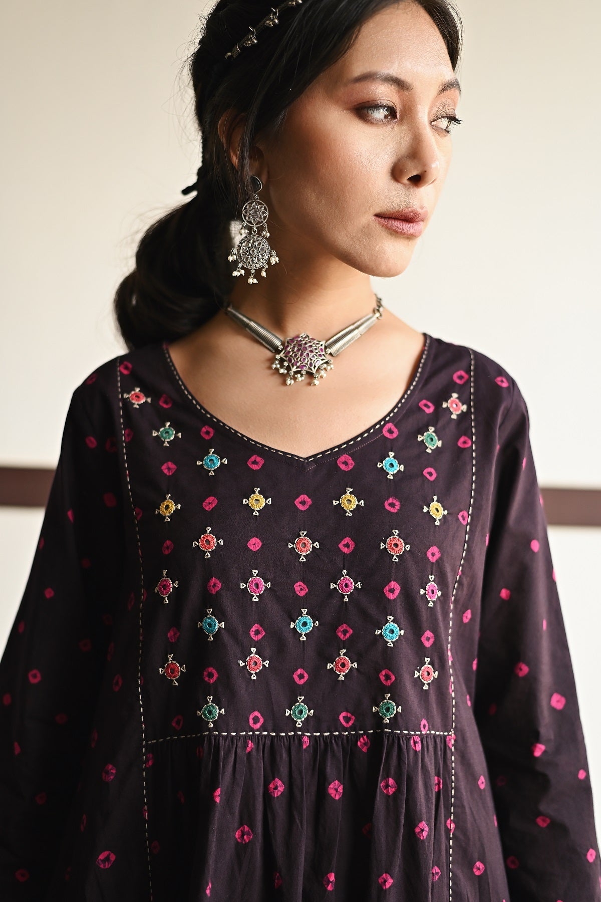 Kaanch Round Neck Bandhej And Embroidered Black Kurta