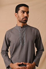 Ronav Chikankari Neckline Embroidered Short Kurta