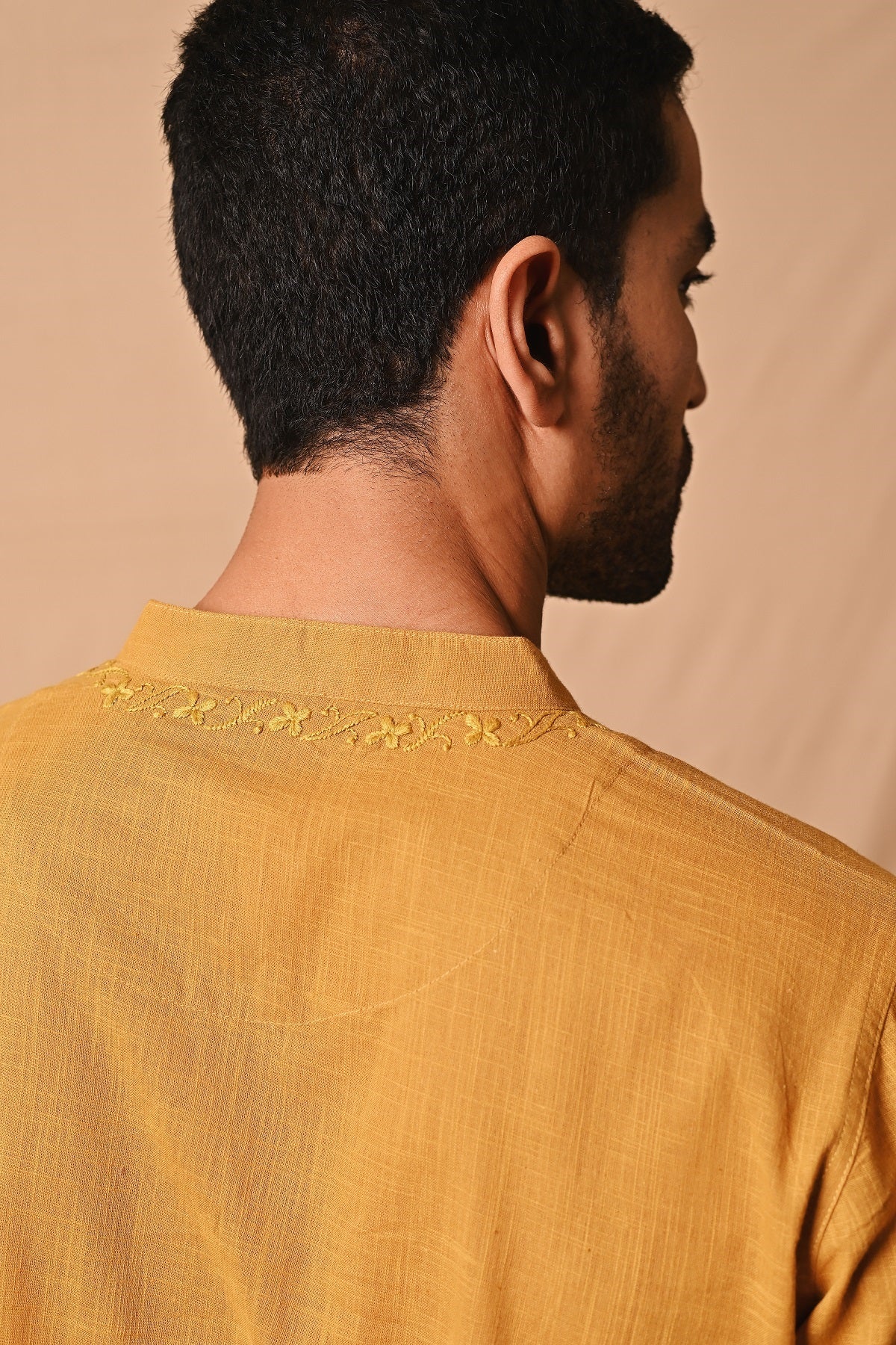 Ronav Chikankari Neckline Embroidered Short Kurta