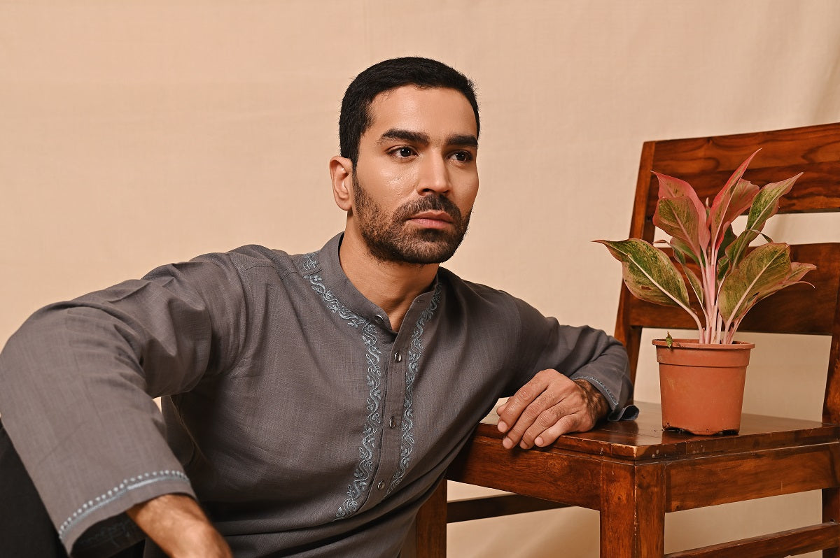 Ronav Chikankari Embroidered Long Kurta