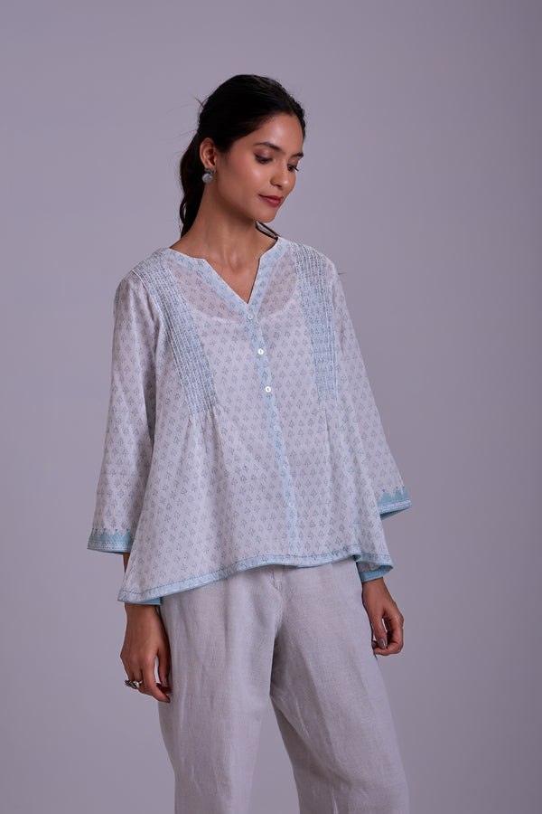 Suhani White Boxy Cotton Top With Applique