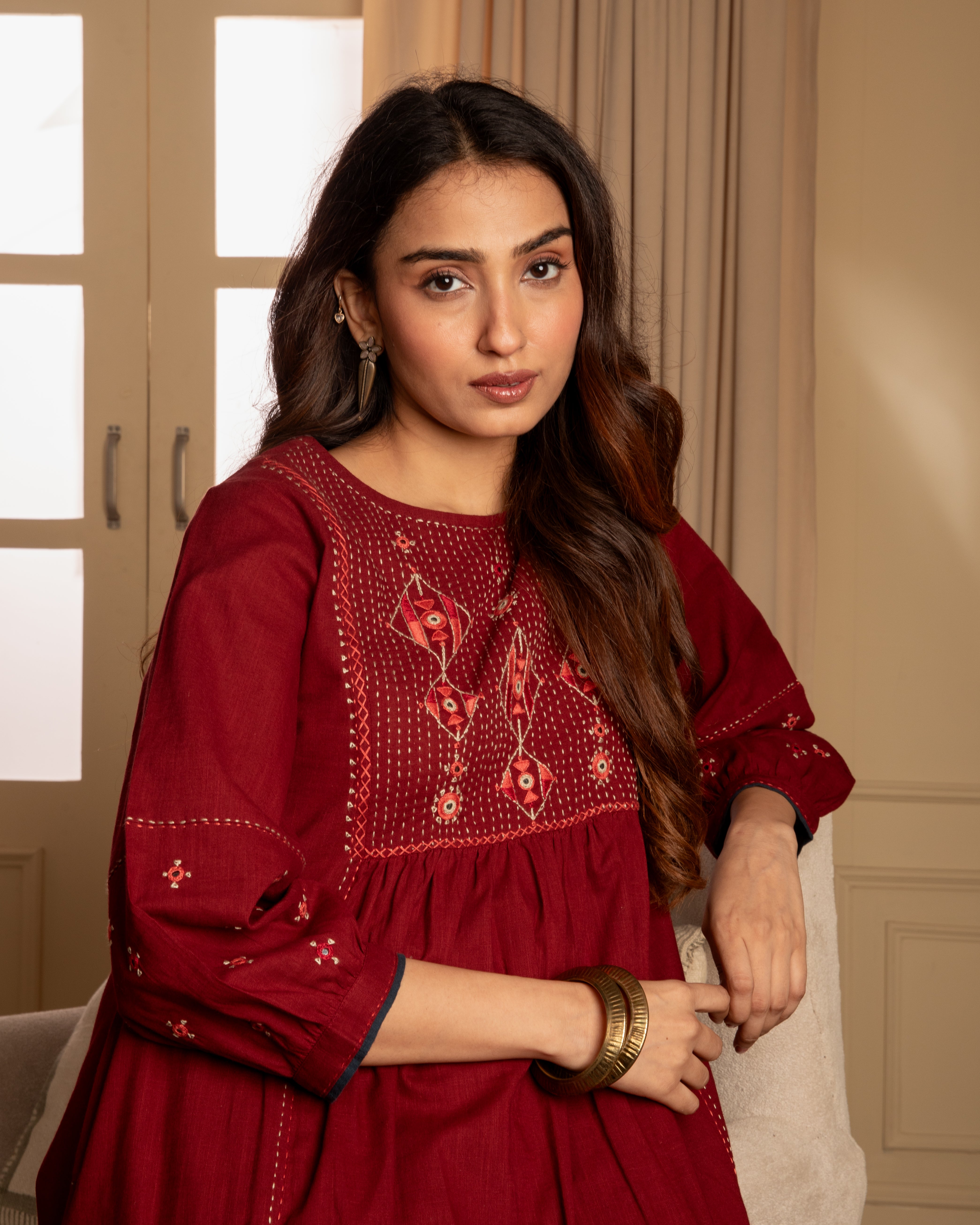 Paheli Maroon Front-Yoke Cotton Kurta With Pakka Hand Embroidery