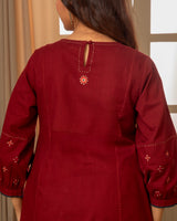 Paheli Maroon Front-Yoke Cotton Kurta With Pakka Hand Embroidery